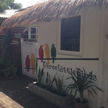 Three Little Birds Homestay Τζίλι Τραγουανγκάν Εξωτερικό φωτογραφία