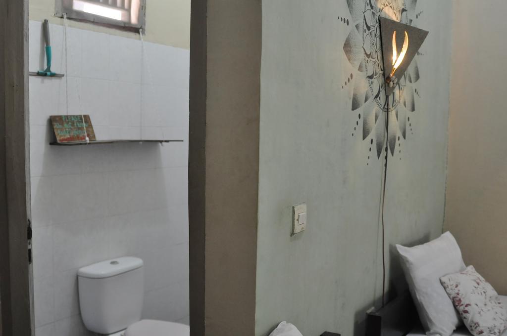 Three Little Birds Homestay Τζίλι Τραγουανγκάν Εξωτερικό φωτογραφία