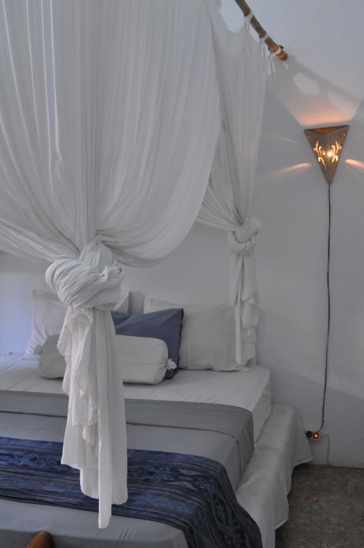 Three Little Birds Homestay Τζίλι Τραγουανγκάν Εξωτερικό φωτογραφία